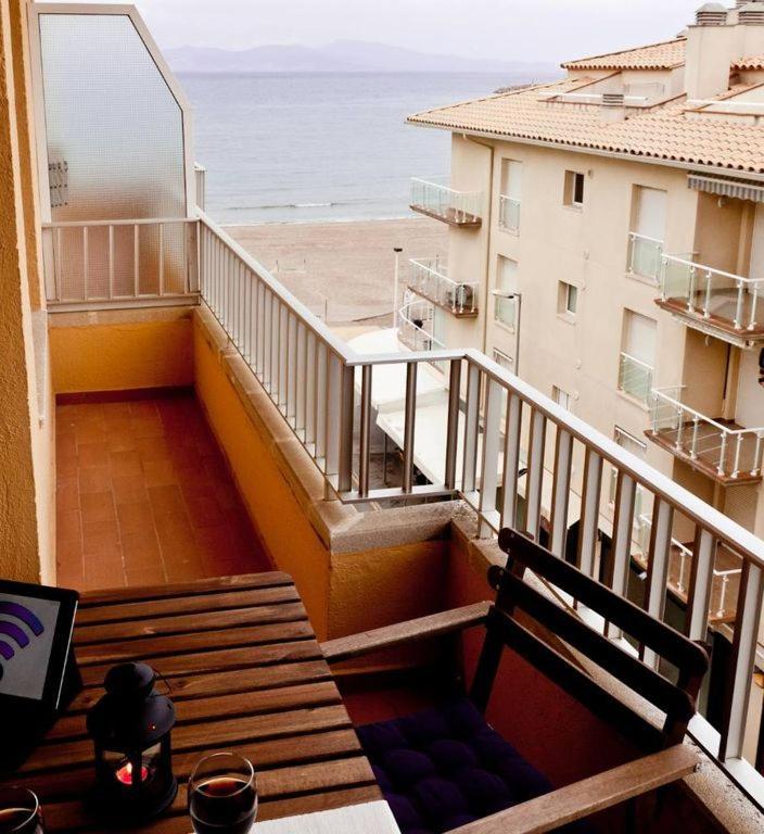 L' Escala Apartamento Pie De Playa-Wifi Free מראה חיצוני תמונה